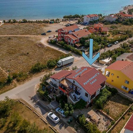 Ražanac Apartments Leon מראה חיצוני תמונה