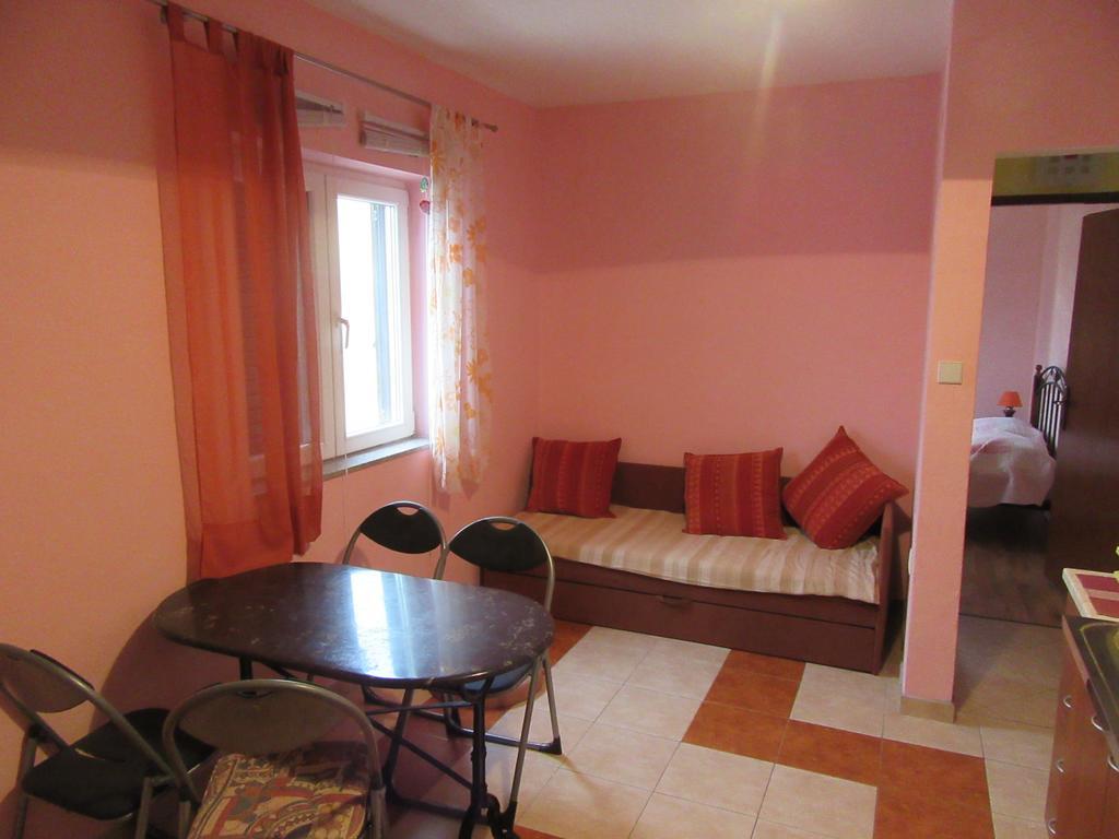 Ražanac Apartments Leon מראה חיצוני תמונה