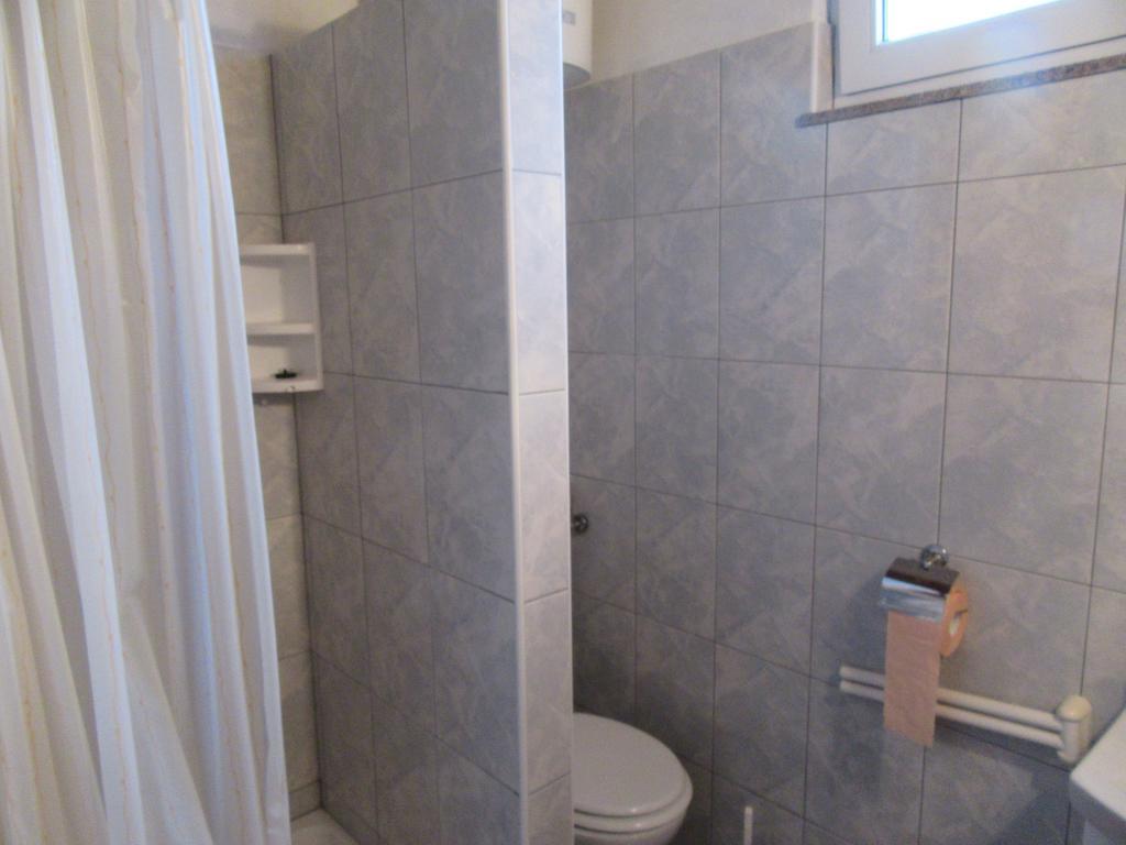 Ražanac Apartments Leon מראה חיצוני תמונה