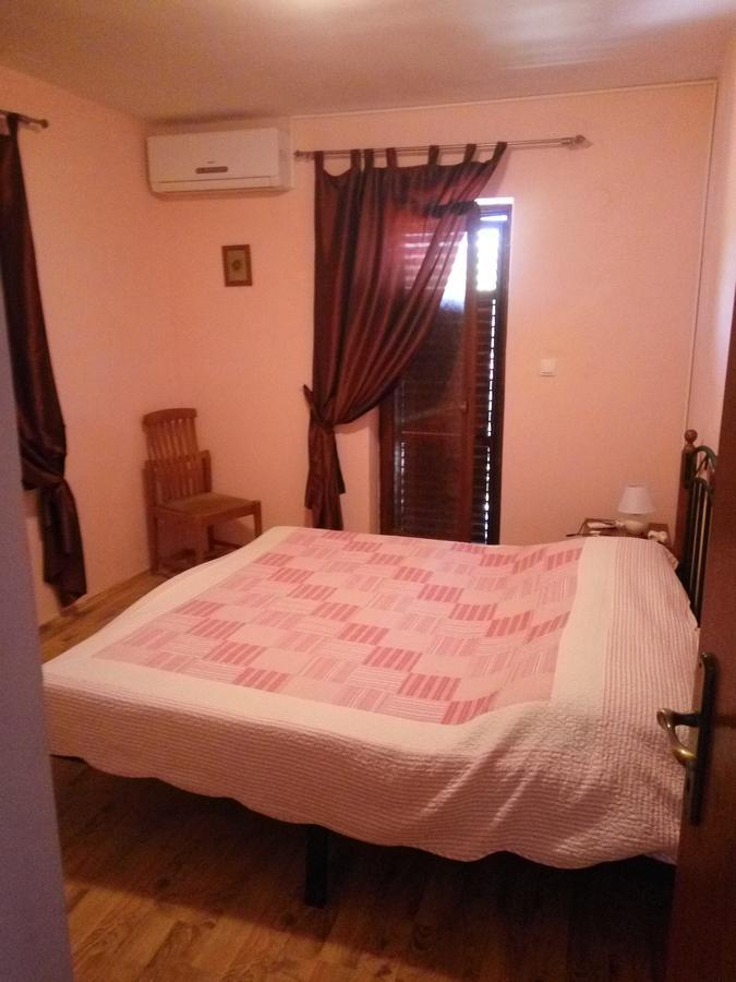 Ražanac Apartments Leon מראה חיצוני תמונה