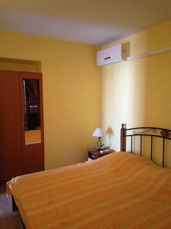 Ražanac Apartments Leon מראה חיצוני תמונה