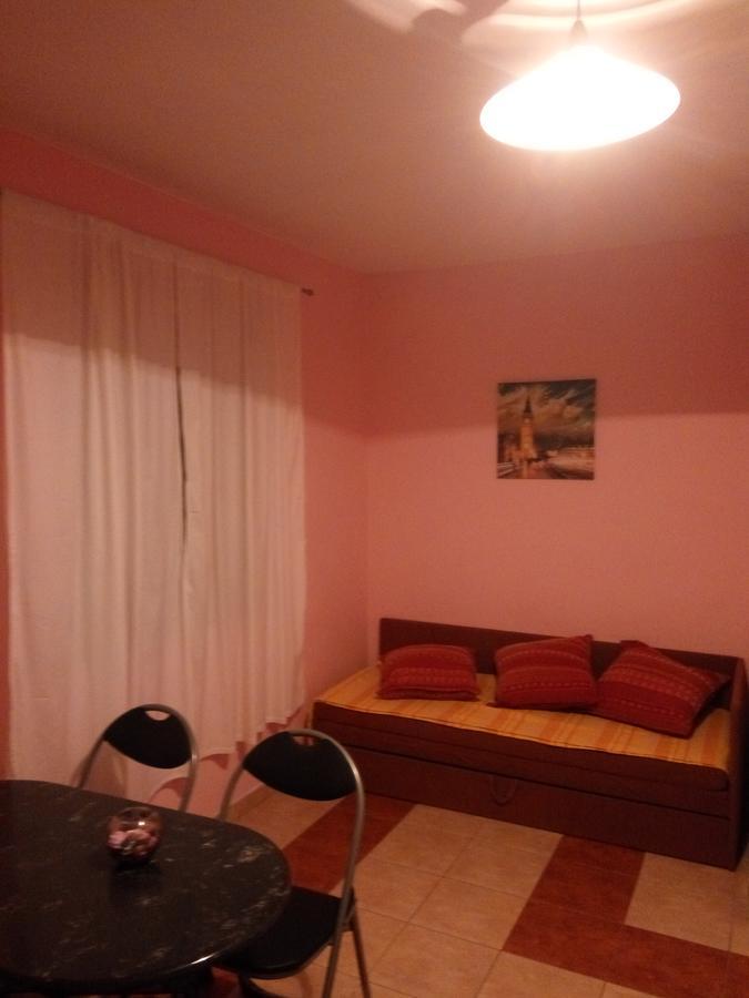 Ražanac Apartments Leon מראה חיצוני תמונה
